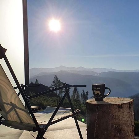 Tiny Mountain Cabin With A Panoramic View Giljane Екстериор снимка